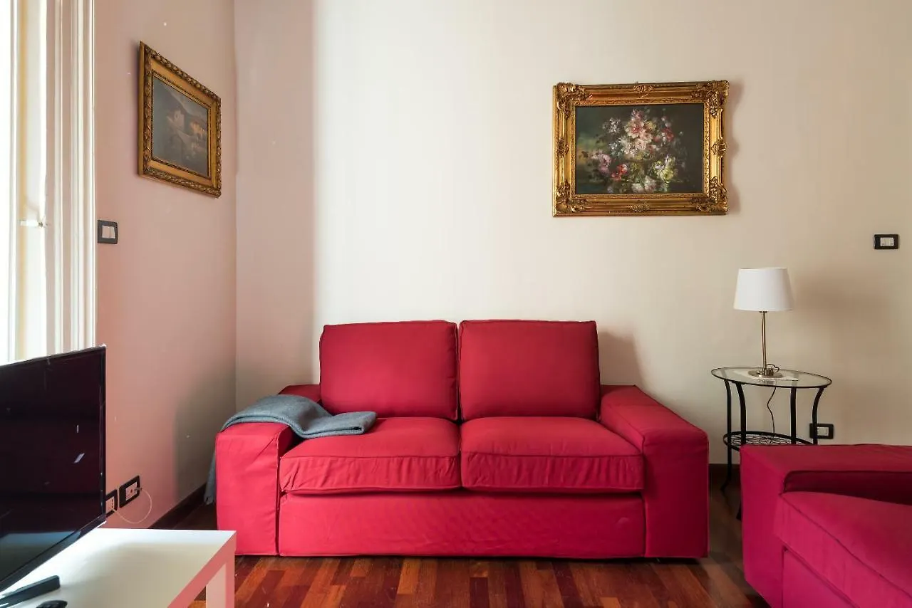 Alla Corte Del XIX Secolo Daire Katanya İtalya